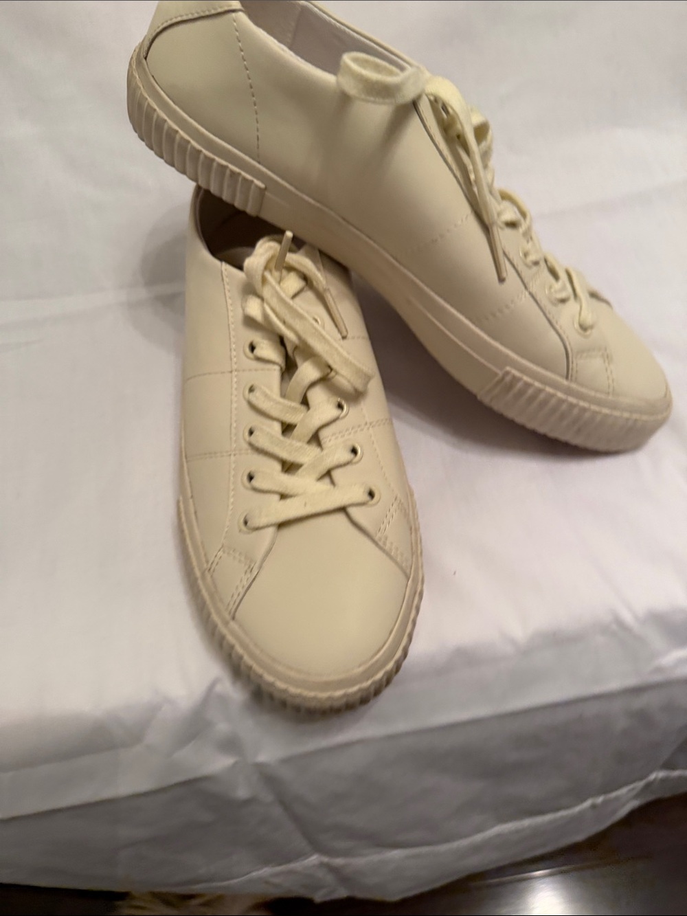 Ted Baker Cream Lace-Up Low-Top Sneakers